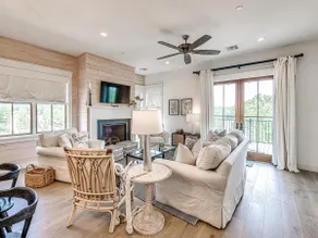 Residence Club Unit 6- Carlton Landing - Image 2