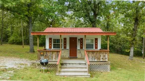 Cranfield Marina Retreat: Cabin 22 at The Carlton - Image 2