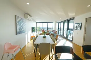Luxury 3BRM Condo Pool Yoga Gym 2-Carport BoxHill - Image 2