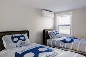 Spacious 5BR Family Home + Sauna - Image 4