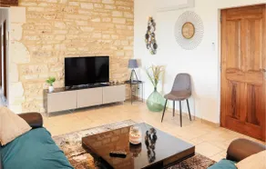 Gorgeous home in Orgnac-l'Aven - Image 4