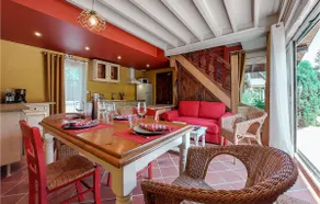 Gorgeous Home In Thierville - Image 4