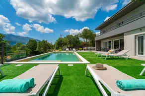 Villa Rose in Zagvozd, Makarska hinterland - Image 2