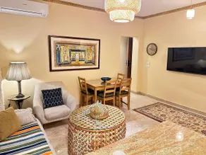 The Helio Suite Modern 1bdrm - Image 4