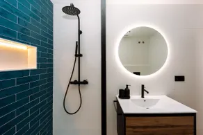 Luxury Suite Flat - Image 4