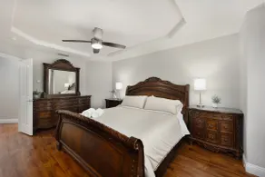 Lovable 5 bedroom Family Home - Image 2