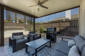 Lovable 5 bedroom Family Home - Image 3