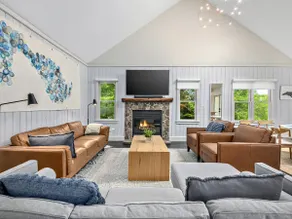 Spacious 3BR Cottage w Epic Patio Walk to Town - Image 4