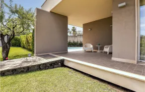Amazing home in Mascalucia - Image 2