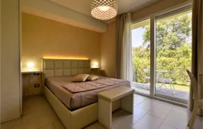 Amazing home in Mascalucia - Image 4