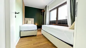 Apartment-Executive-Private Bathroom - Image 5