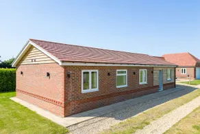 Ferienhaus mit schnellem Internet, Grill und Garten - Image 2