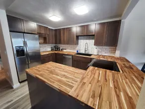 Juneau 3 bedroom home with Ocean & Mountain Views - Image 5