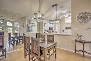 Heart of Rowlett - 3 BD,2BA Cozy Getaway w Patio - Image 2