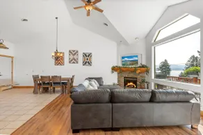 Blacktail Retreat | Close to Skiing & Glacier Park - Image 3
