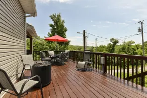 Lake House Retreat - Private Hot Tub! - Image 5