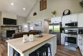 Lake House Retreat - Private Hot Tub! - Image 3