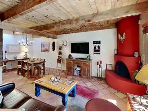 Artist Rd 7 | Cozy Fireplace, Pool Access, Centrally Located - Image 5