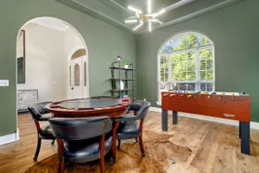 Poolside Place - Game Room - MTB-Friendly - Image 3