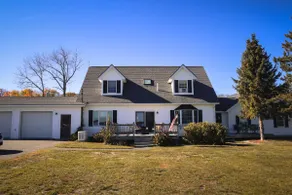 Mainestay Lakeside Home - Image 3