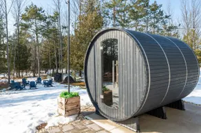 Luxe Retreat with Sauna, Walk to Northern Haus - Image 2