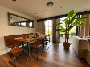 Beautiful vacation home with wellness and views - Image 4
