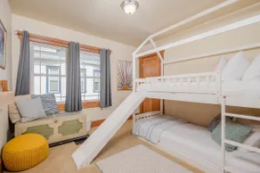 Centrally Located Home w/ Yard & Fast WiFi - Image 4