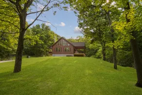Maplewood Haven | Hot Tub, Outdoor TV + Patio! - Image 3