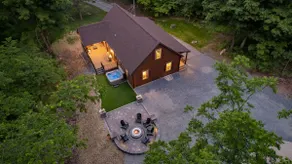 Maplewood Haven | Hot Tub, Outdoor TV + Patio! - Image 4