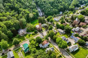Gatherings by the Waterfall - Big Victorian Home - Image 2