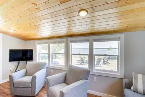 Baileys Harbor Waterfront Vacation Rental w/ Grill - Image 4