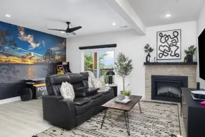 Lake Views, Hot tub, comm pool, pet friendly! - Image 3
