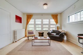 Bright Minneapolis Apartment - 1 Mi to Downtown! - Image 5