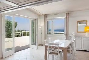 Villa Roby-Loft a Torri del Benaco - Image 2