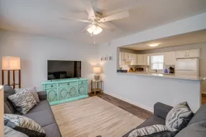 Pet-Friendly Villas Vacation Rental: Walk to Bay - Image 5
