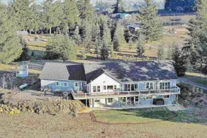 Panoramic Valley and Vineyard Views, Pet Friendly - Image 5