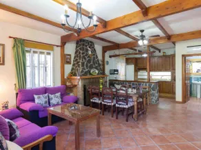 Cortijo with pool, barbecue and garden - Image 5