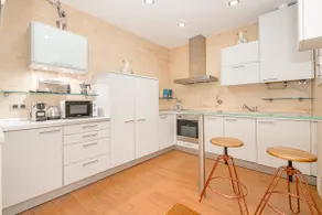 Heima Wonderful Loft in the Historic City Center - Image 5