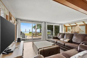Serenity Shores Hideaway - Great Beach & Peaceful! - Image 3