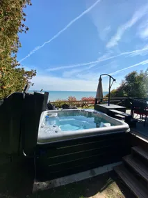 Blue Water Beach House! Amazing Beach, sleeps 20! - Image 3