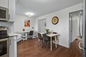 Victoria Hilltop Jelly Bean 3 Bed Large Yard - Image 3
