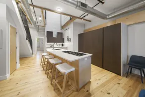 Huge Retreat| Rooftop Deck| Stay At Findlay Market - Image 2