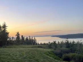 Private Studio Near Langley - 20 Acres with Views - Image 5