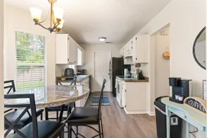 Creekside Hideaway - Image 3