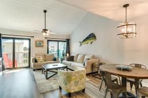 Waterfront condo Boat Slip Nearby Beach Sleeps 8 - Image 5
