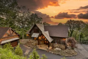 Altitude Elegance | Mineral Bluff, GA - Image 5