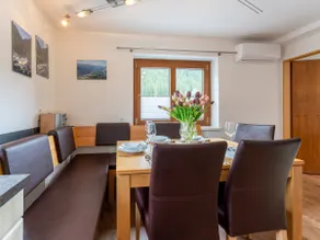 Spacious apartment in quiet location - Image 5