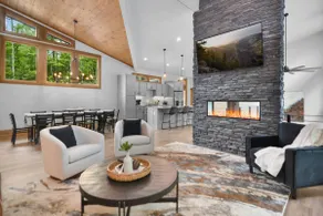 Pool!!! 5BR Mountain Modern Luxury in Ellijay! Water Wall! - Image 3