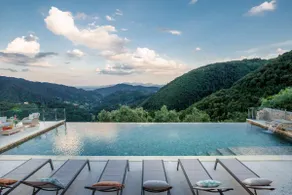 Villa Grema, a Farmhouse with Infinity Pool - Image 2