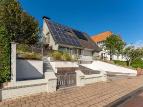 Beautiful vacation home near the beach - Image 2